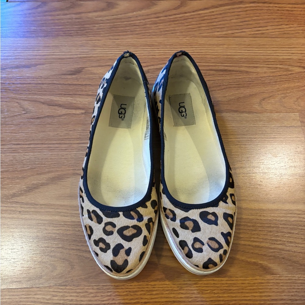 UGG Women's Tan Leopard Print Loafers